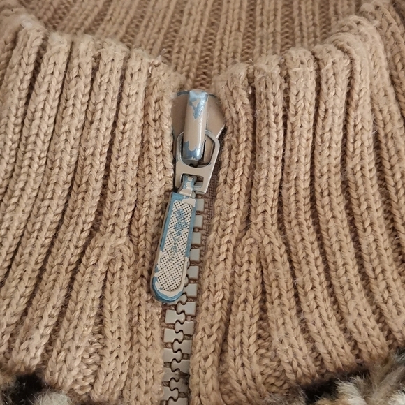 KATHIE LEE COLLECTION. - Picture 4 of 5